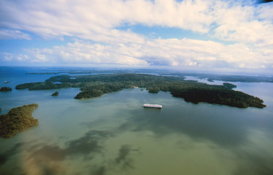 Smithsonian Tropical Research Institute (STRI)