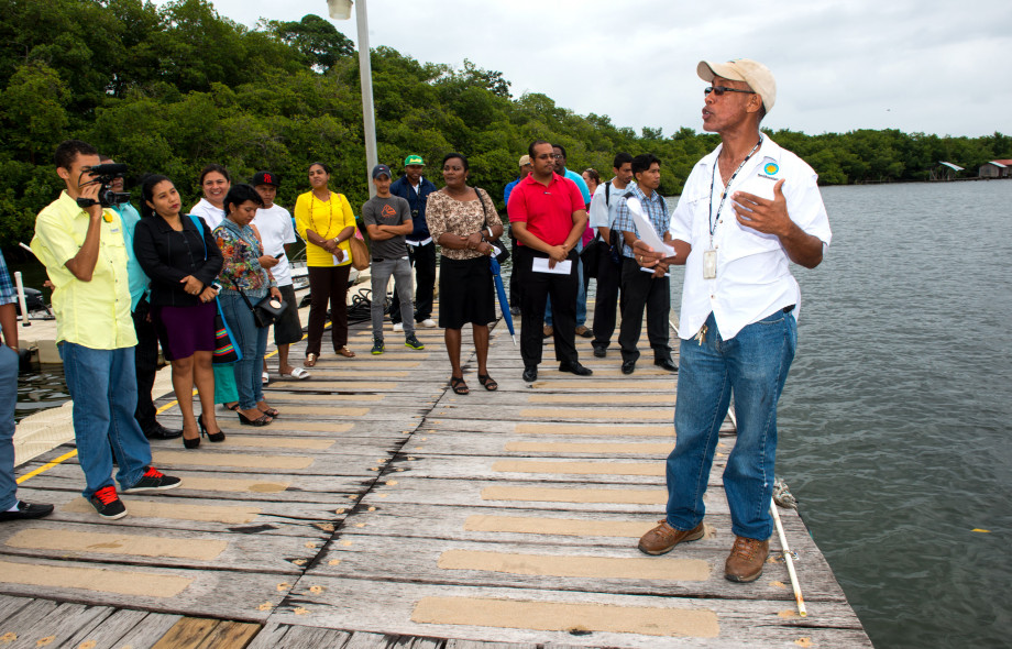 Education and Outreach Bocas del Toro