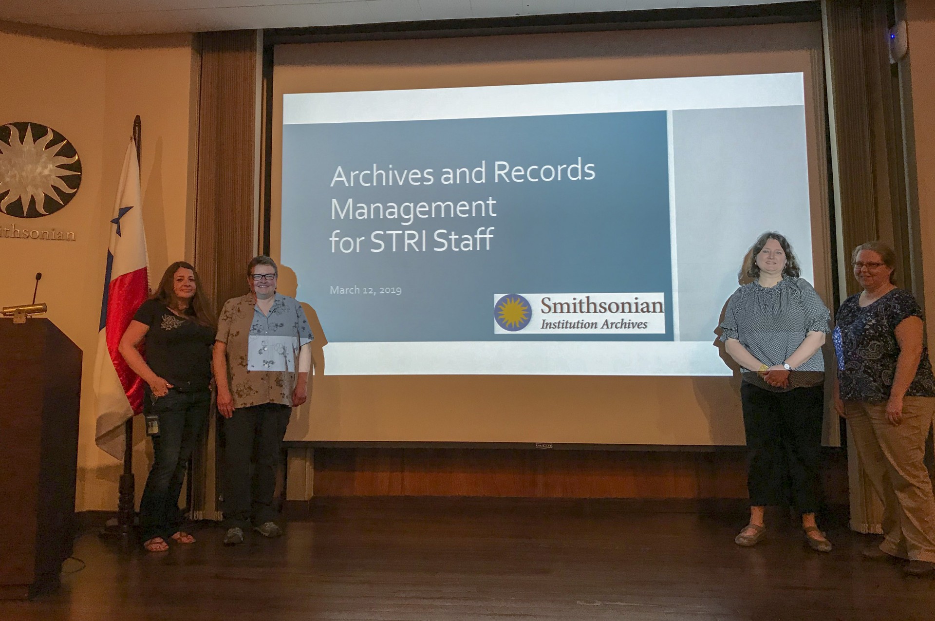 SI Archives visit